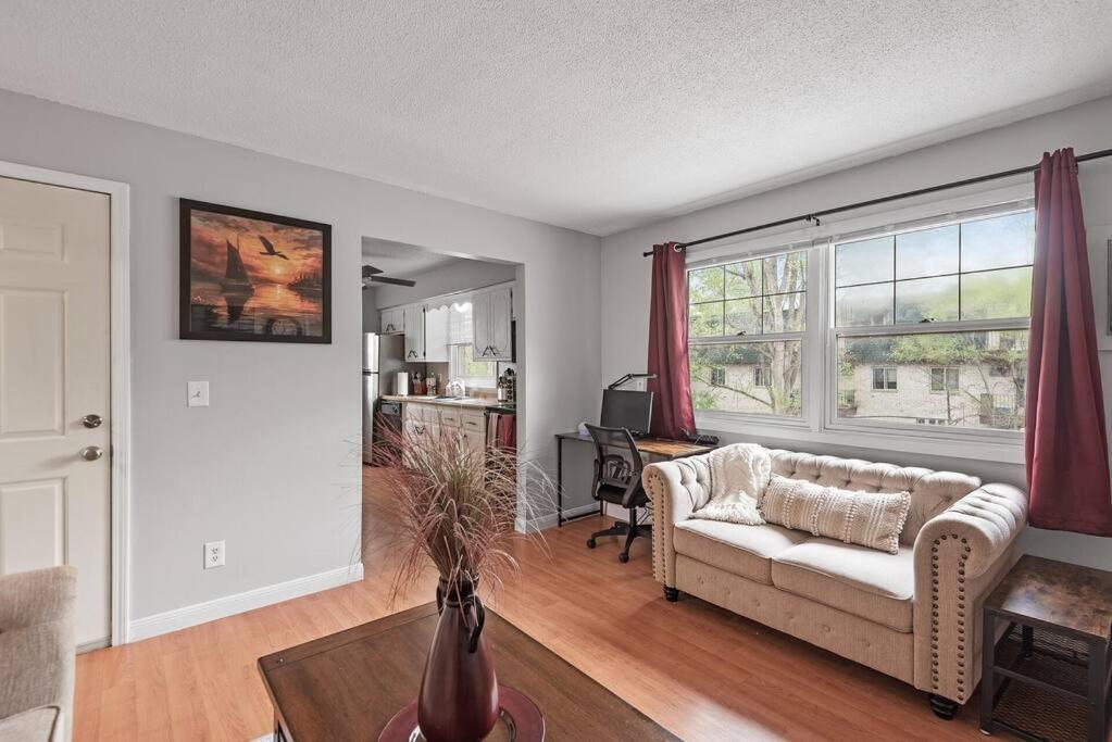 Tranquil 2Br Apt Mpls - 8075 Apt 3 Minneapolis Zewnętrze zdjęcie